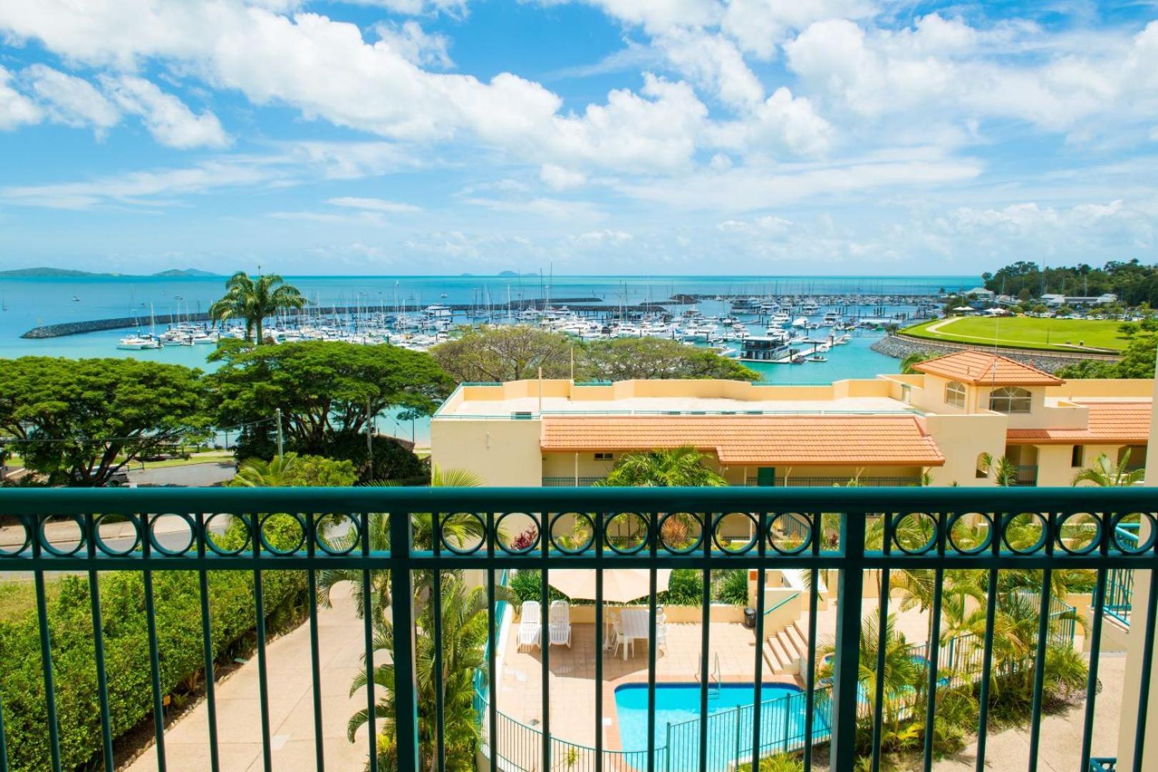 Shingley Beach Resort - Whitsundays Airlie Beach Dış mekan fotoğraf