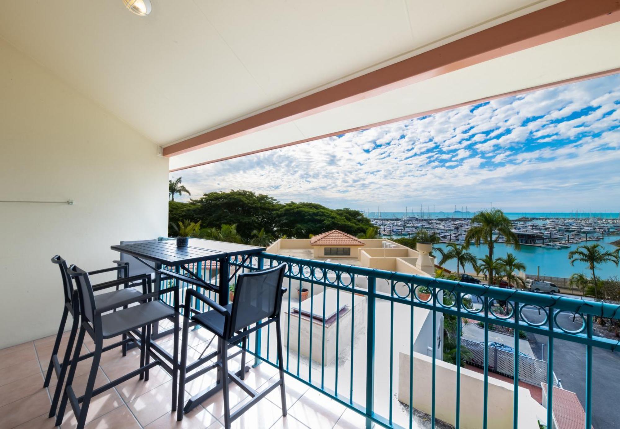 Shingley Beach Resort - Whitsundays Airlie Beach Dış mekan fotoğraf