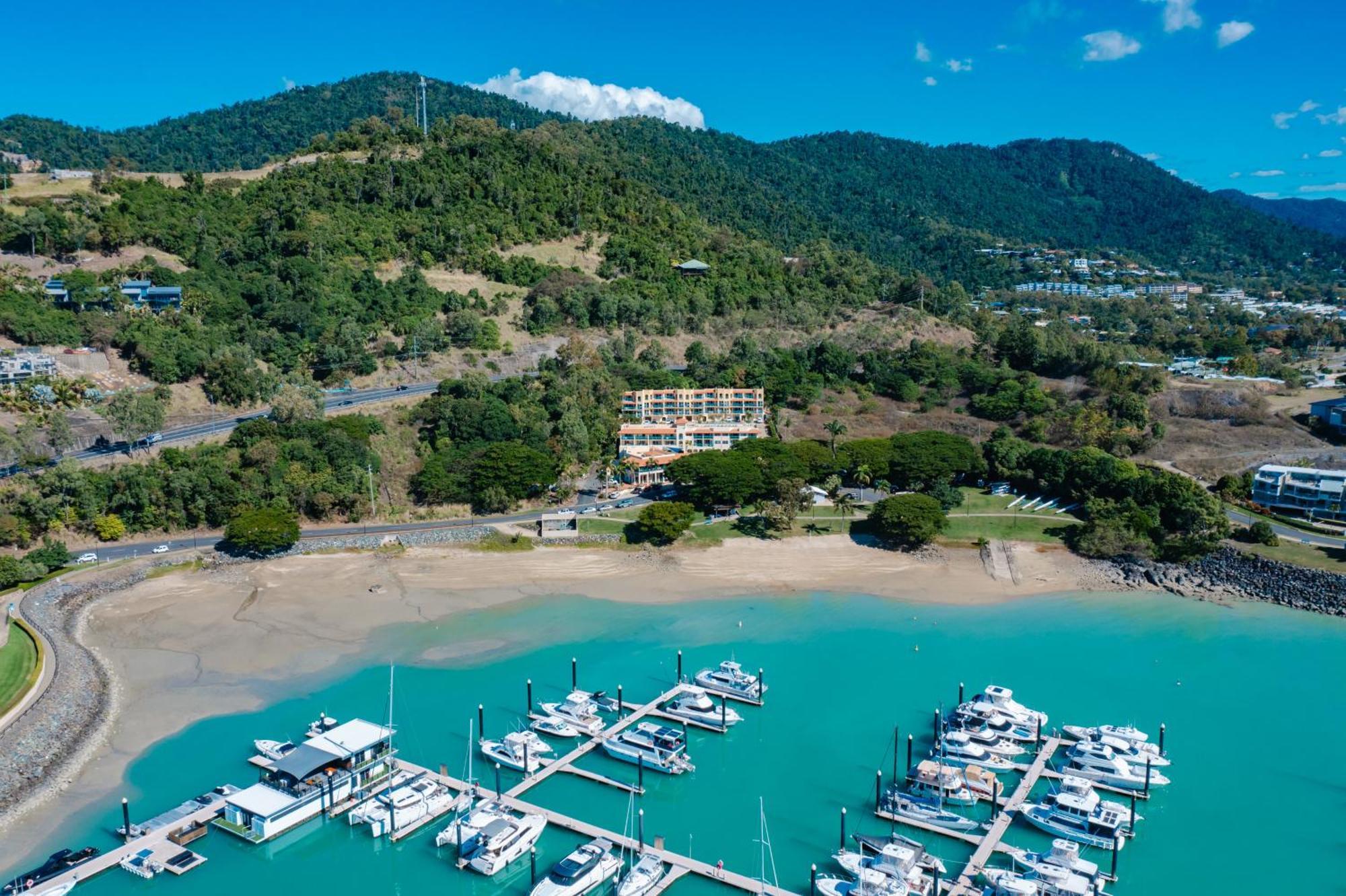 Shingley Beach Resort - Whitsundays Airlie Beach Dış mekan fotoğraf
