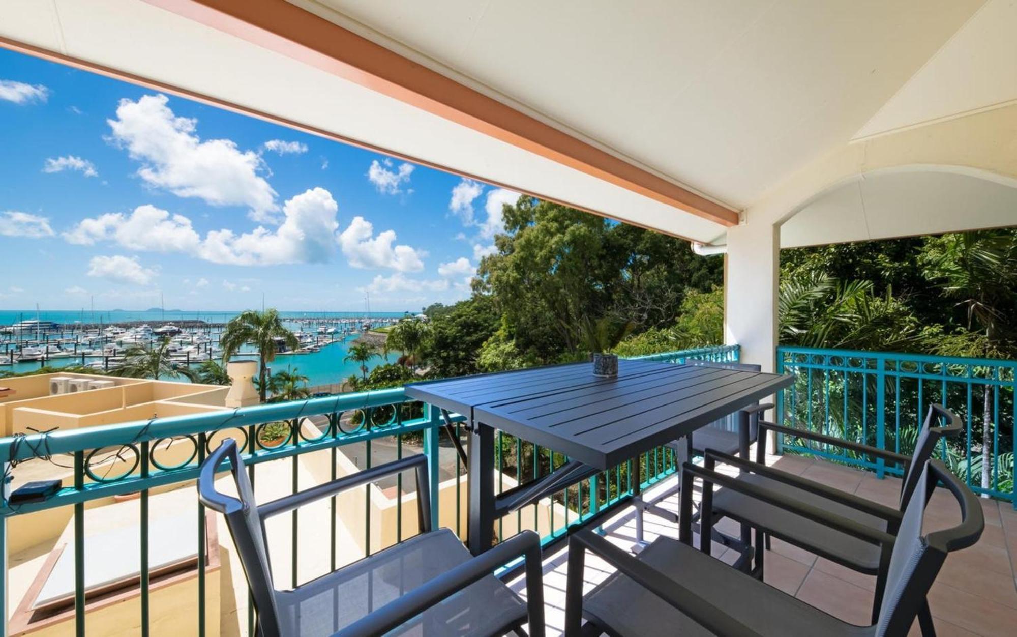 Shingley Beach Resort - Whitsundays Airlie Beach Dış mekan fotoğraf