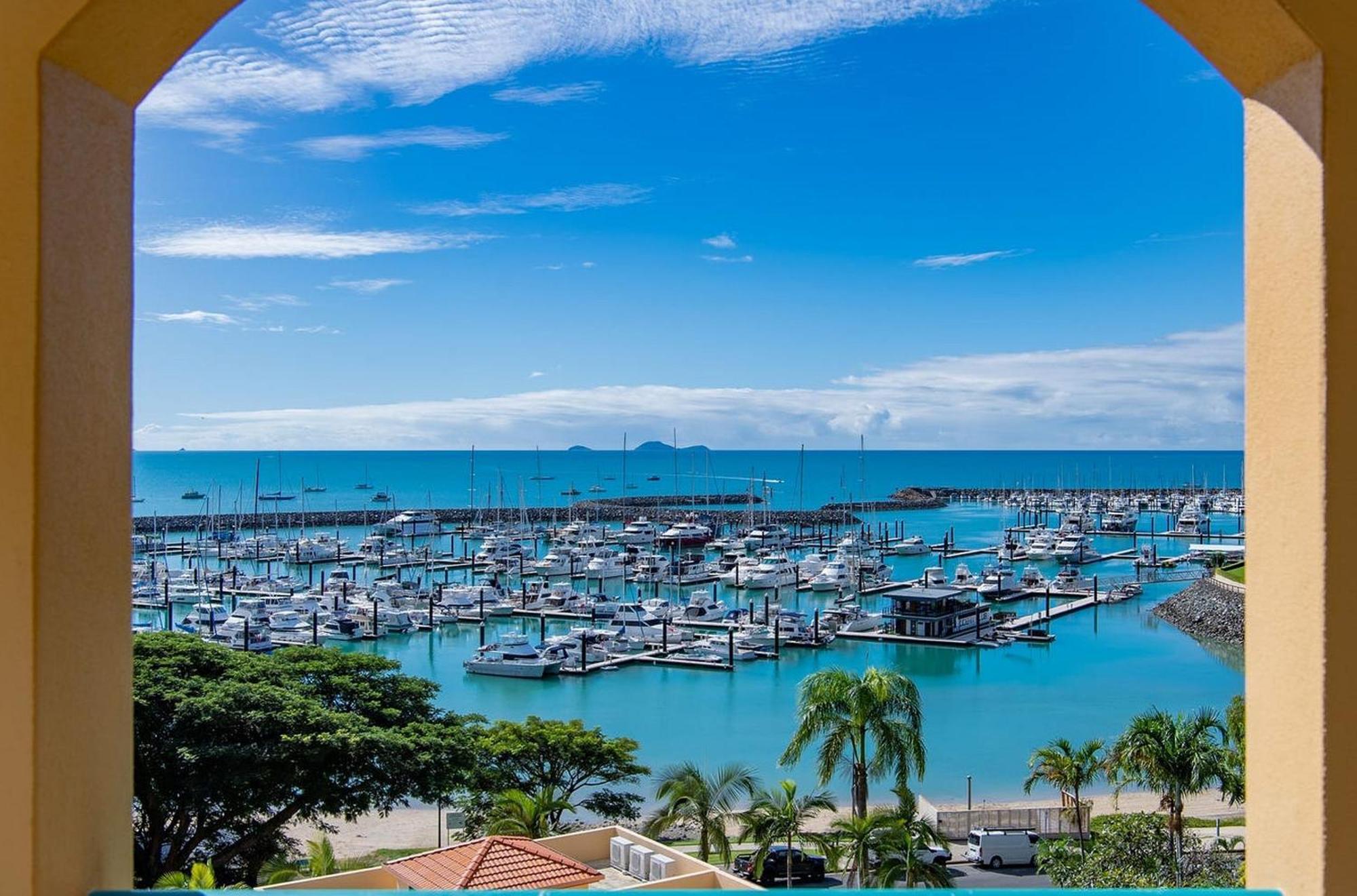 Shingley Beach Resort - Whitsundays Airlie Beach Dış mekan fotoğraf