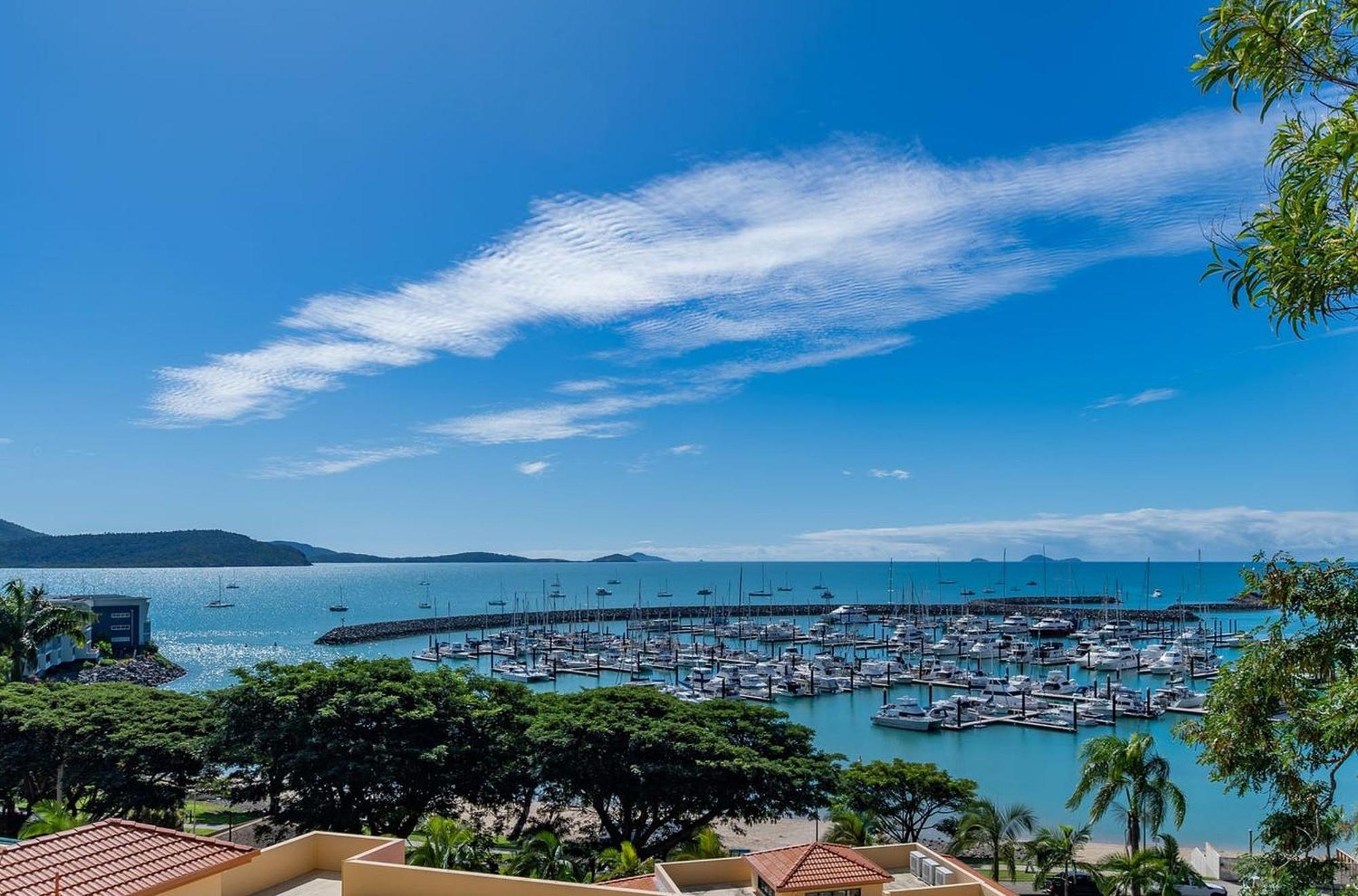 Shingley Beach Resort - Whitsundays Airlie Beach Dış mekan fotoğraf