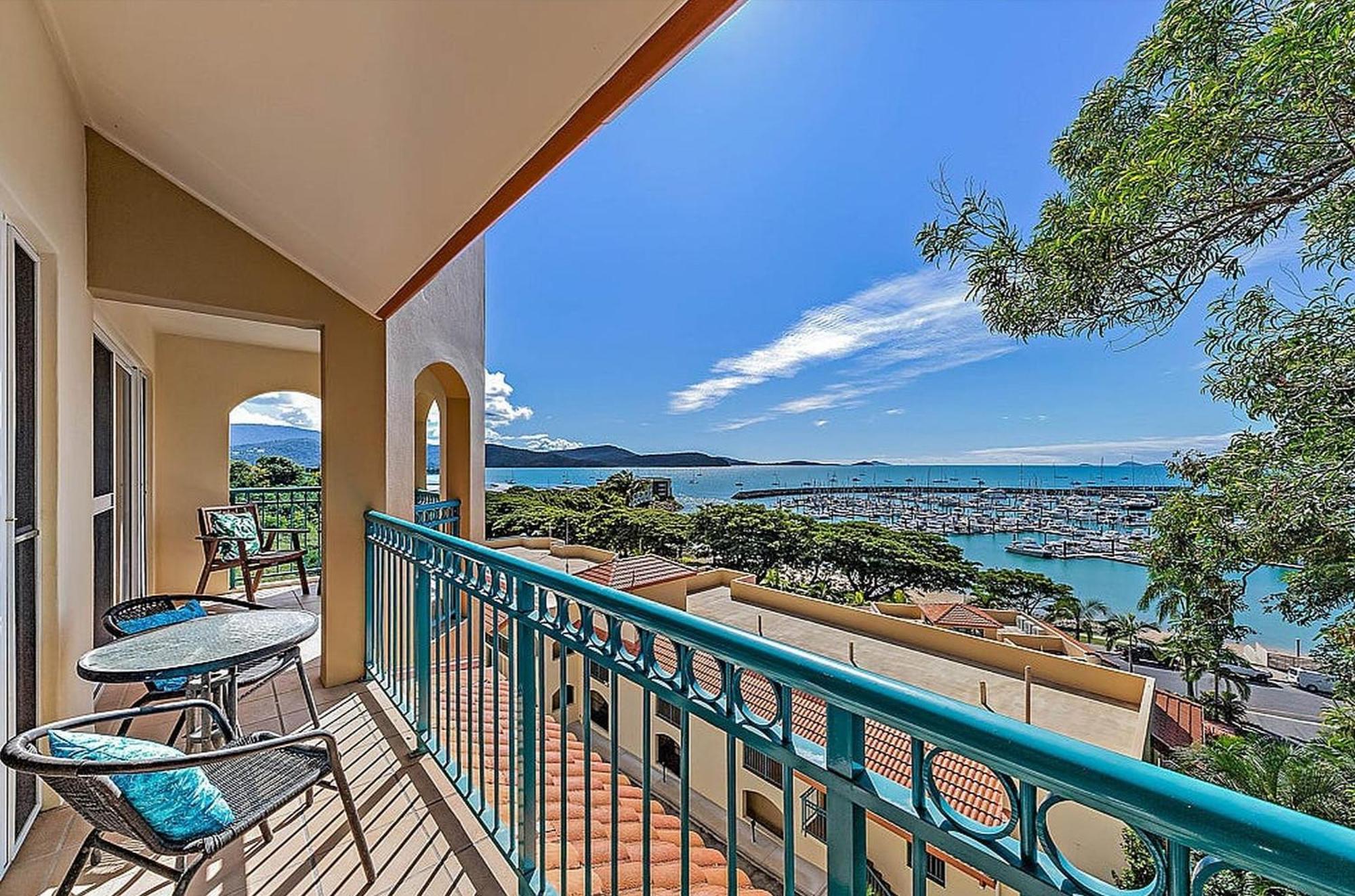 Shingley Beach Resort - Whitsundays Airlie Beach Dış mekan fotoğraf